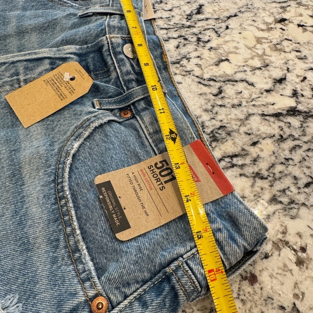 Levi’s 501 High Rise Cutoff Shorts Size 31 NWT 100% Cotton - Picture 8 of 8